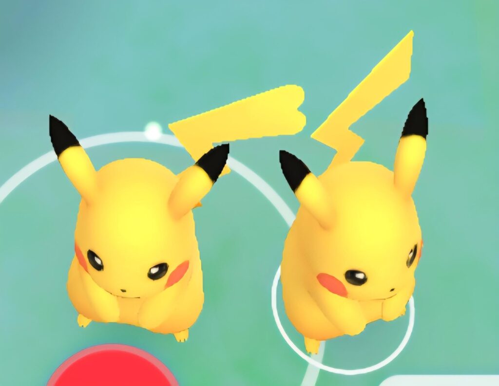 I found this Pikachu couple on a cute little date