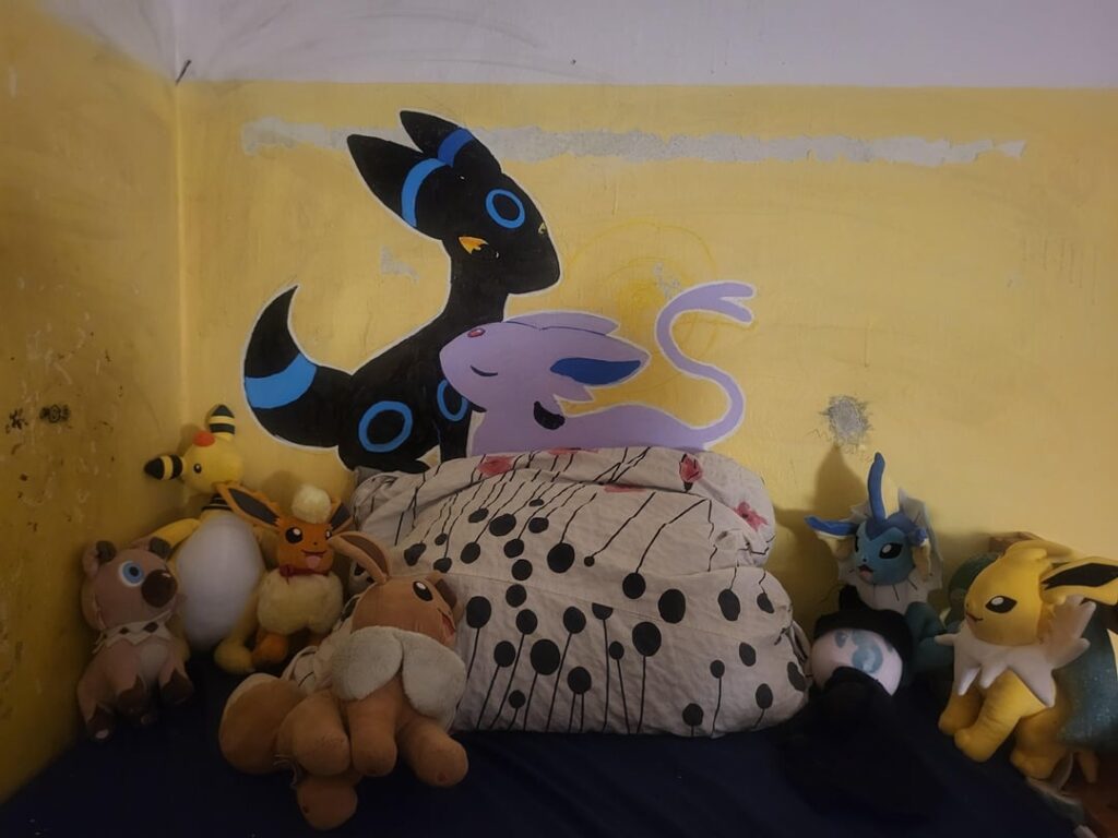 Painted the wall above my bed :D