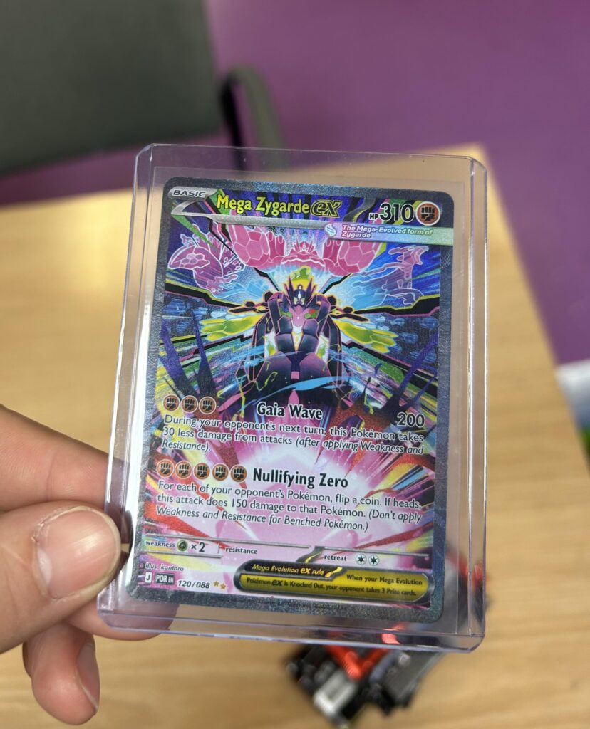 Pulled this tonight at a pre-release! Such a cool card.
