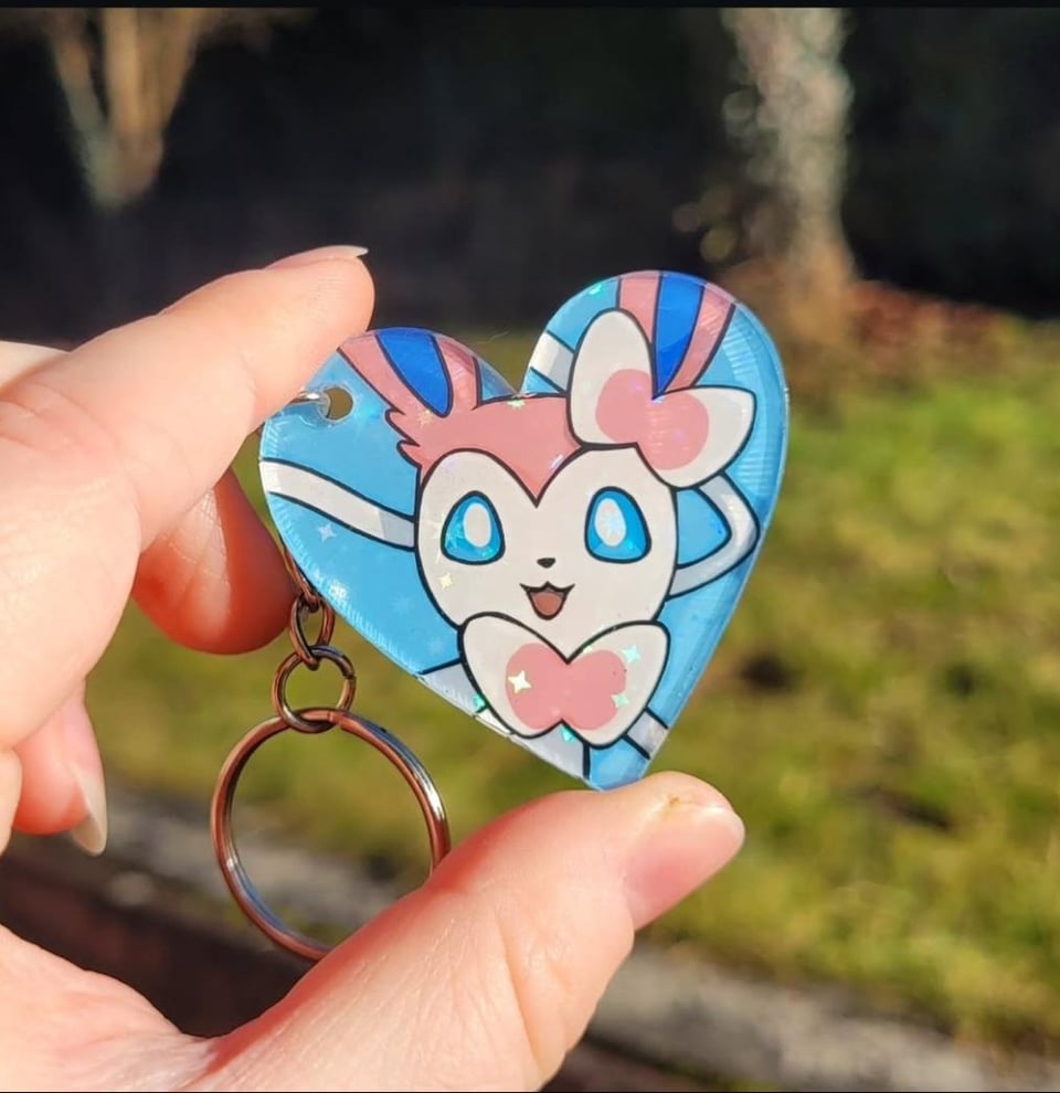 Sylveon keychain [oc]