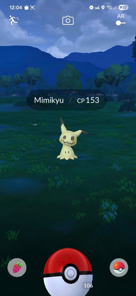 Mimikyu in the wild!