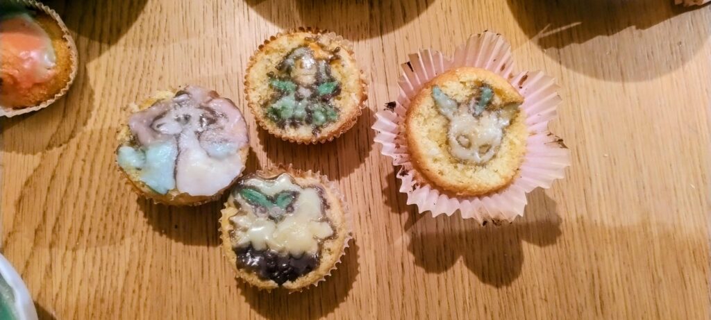 [OC]Me and my friends made pokemon cupcakes!(Spoilers for gen 10)