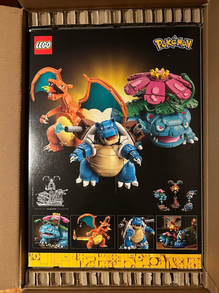 Delivered!! But I am 9000km away 😭😭😭