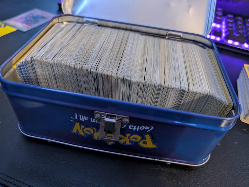 Who keeps cards like this 😭😭