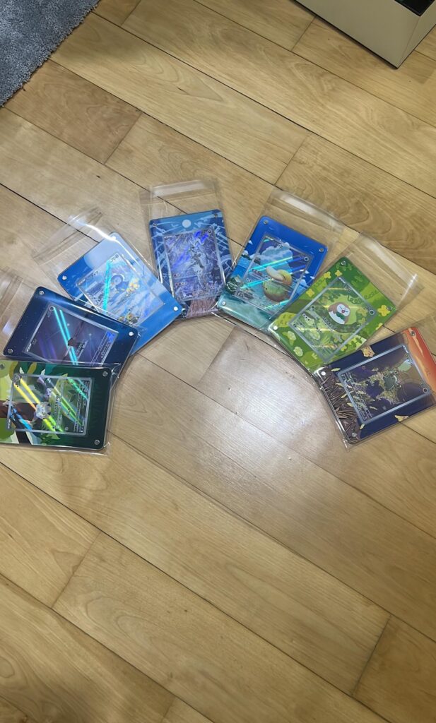 Handdrawn extended art frames