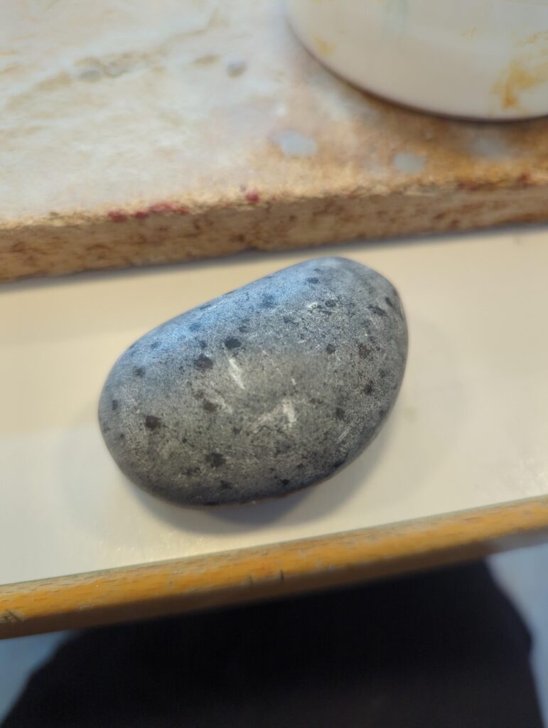 Does this look like an Everstone?