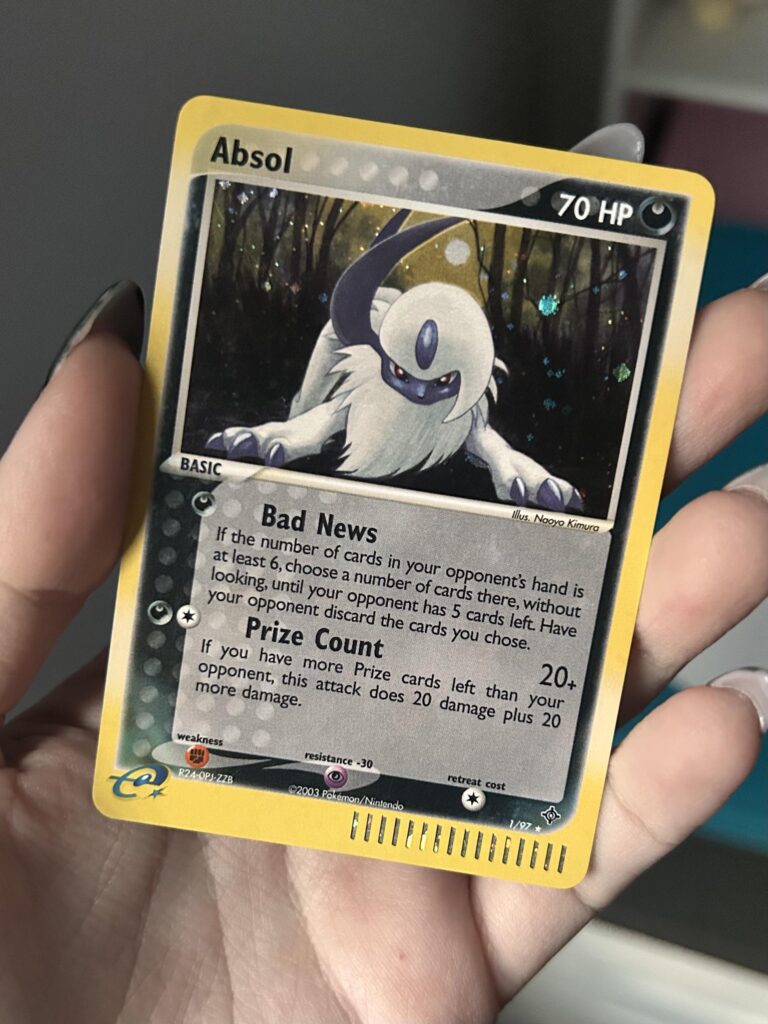 Found my absol grail at a card show on Saturday! 🫶