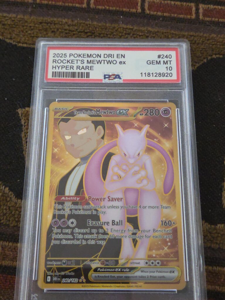 Got a gr8 mewtwo from the cheyenne card show.