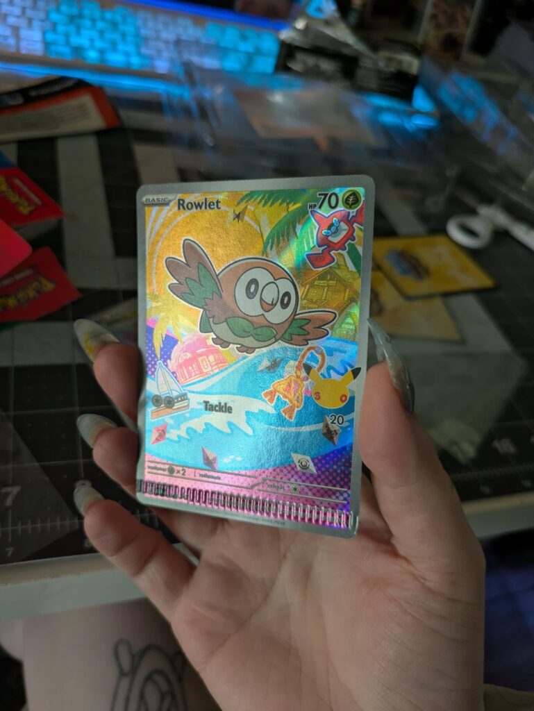 My Rowlet card is hella crimped. 😮