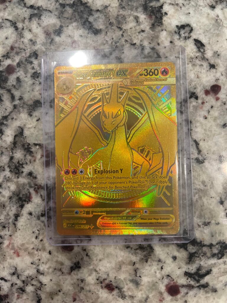 I GOT THE GOLDEN CHARZARDDDDD