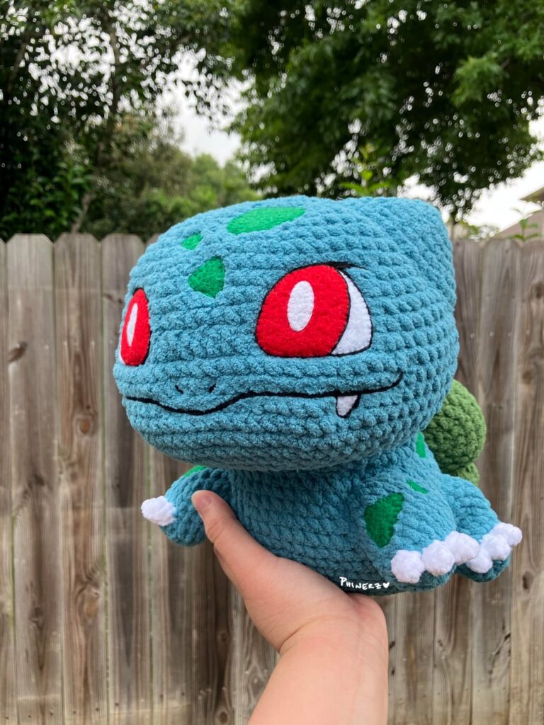 [OC] I made a Bulbasaur!
