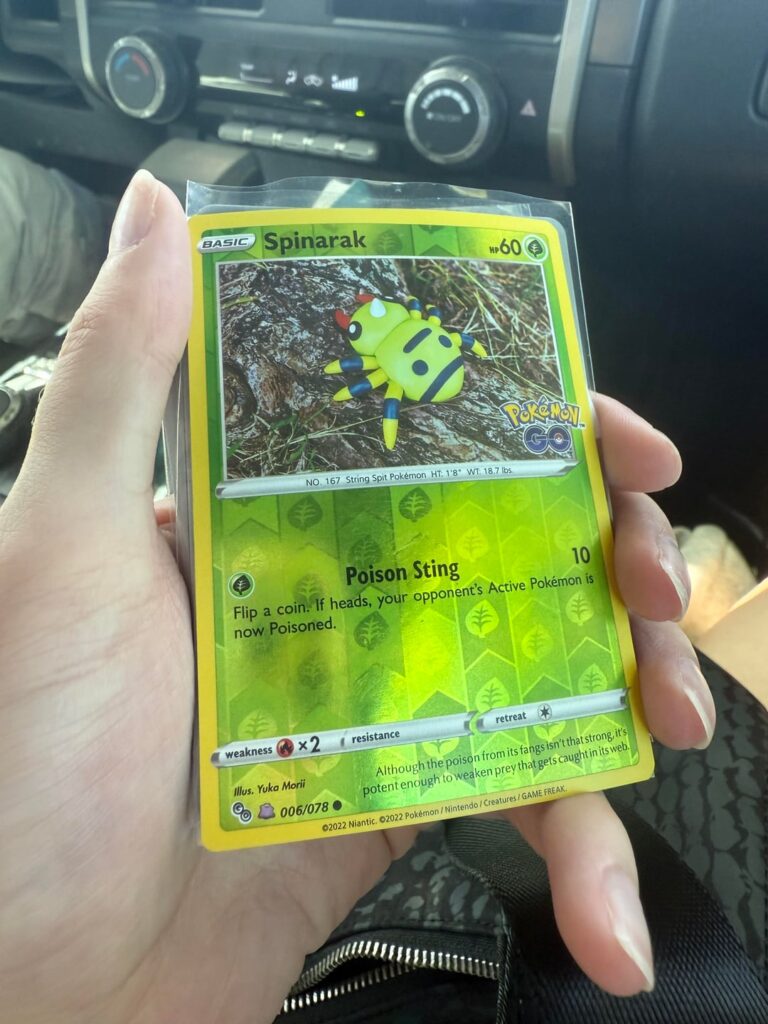 Found this in the singular 25¢ bulk box at a sports card store