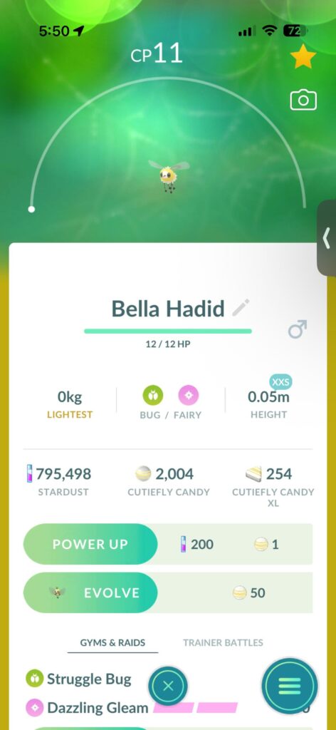 This cutiefly is so light he doesn’t weigh anything