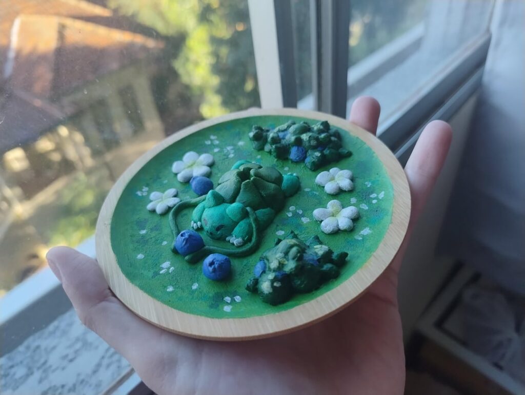 I made a Bulbasaur incense holder [OC]