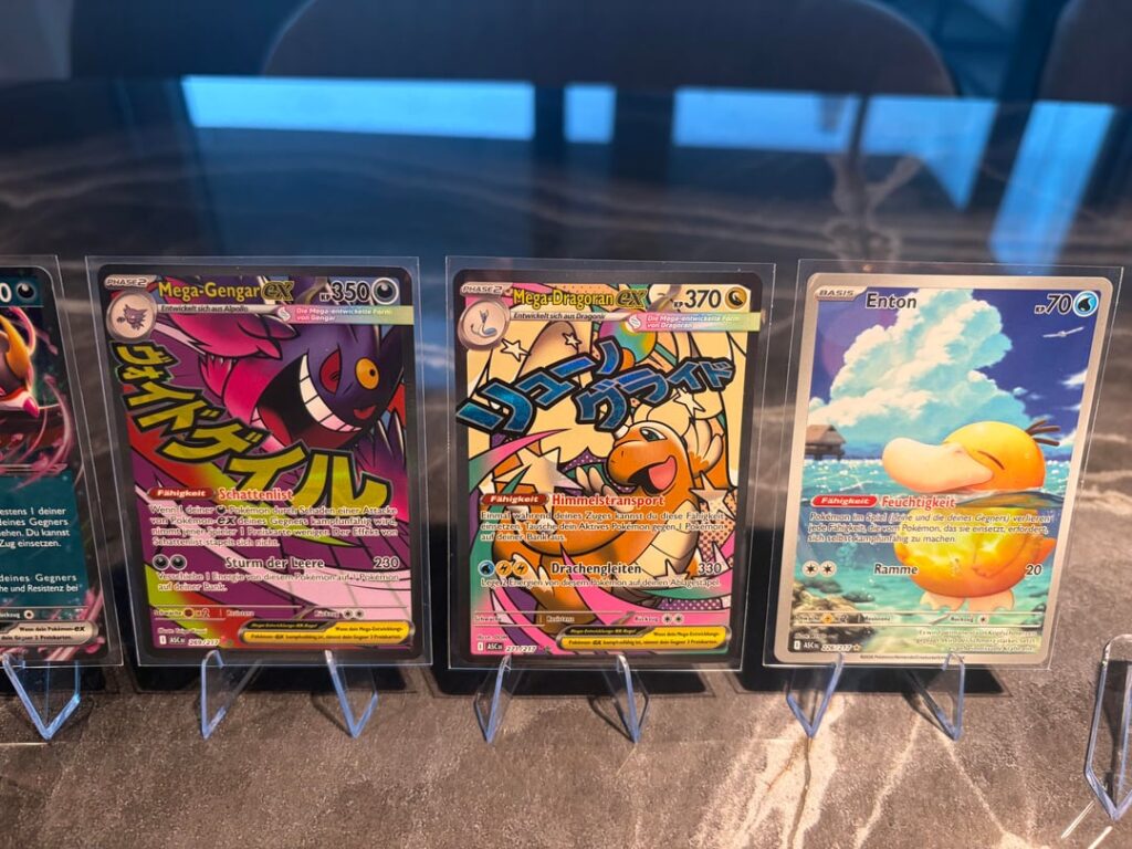 How do I ship properly 40 cards including 5 Jumbo cards?