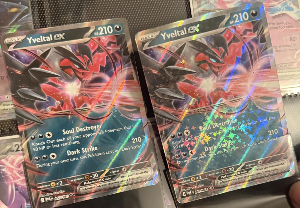 One has Sparkle foil and the other doesn’t - both from Perfect Order, is this a misprint?