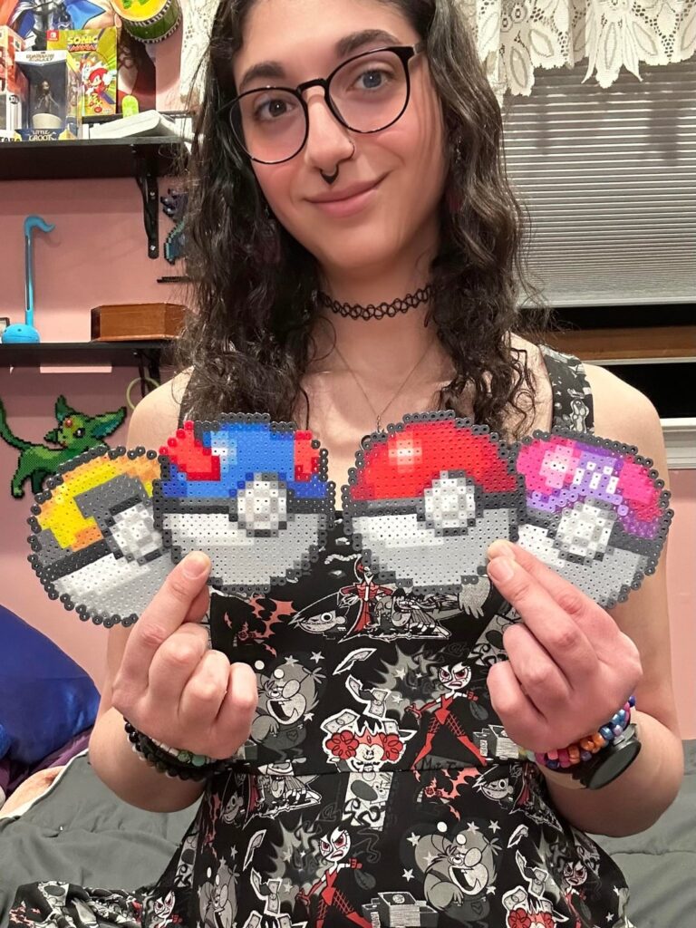 I made pokeball coasters 🥤 [OC]