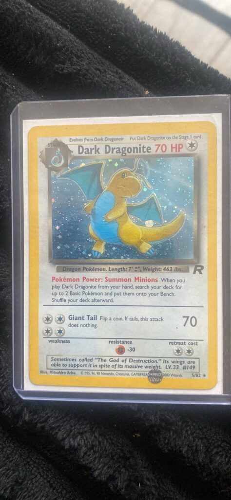 Dark dragonite Pokémon card