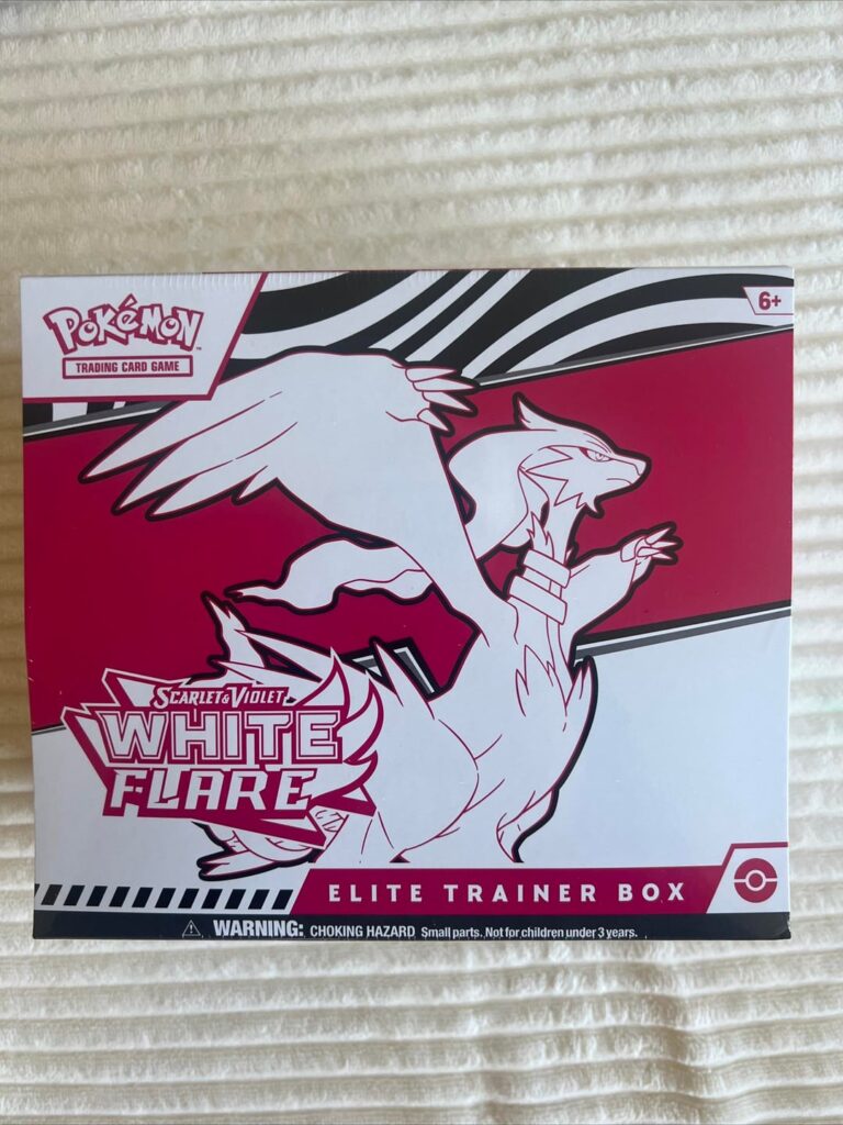 Vending machine finally had something, 1 pack that had the Marshadow and one ETB