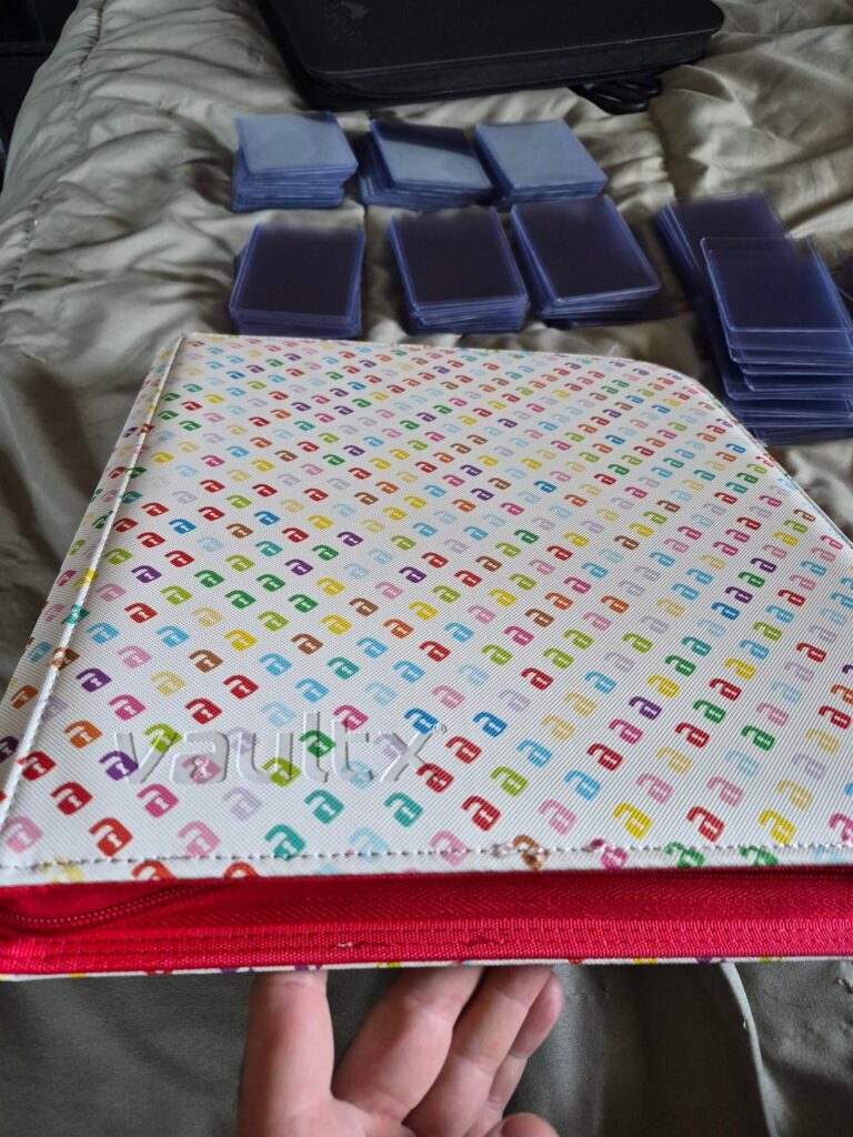 Finally finished my 151 master set and I bought a fitting binder for it to stay in forever!