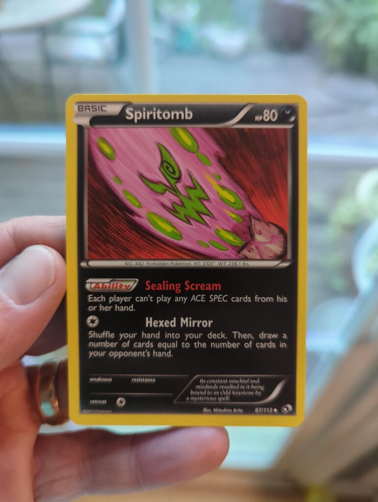 Is this Spiritomb attacking Gastly?