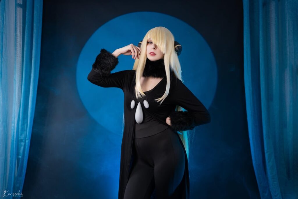 My Champion Cynthia / Shirona cosplay (Kerocchi)