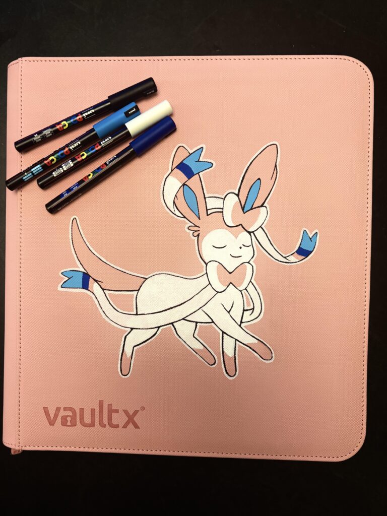 My first binder 🎀