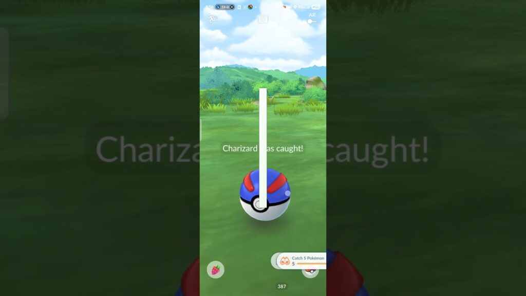 Catching Charizard on Freeway in pokemon go