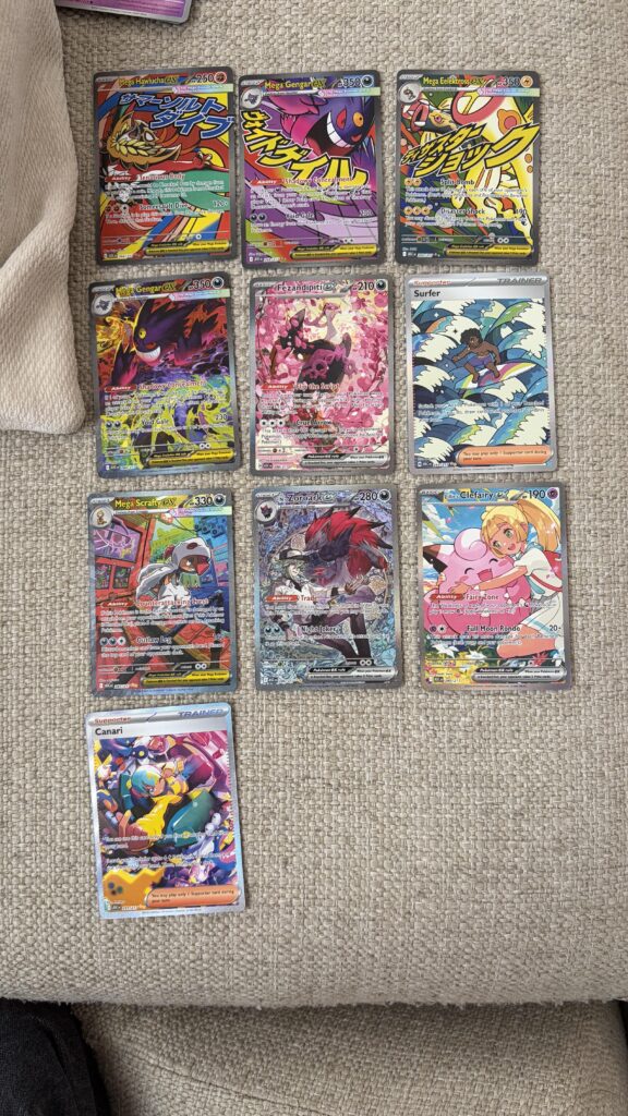 Pulled my first god pack today. The Gengars look so cool!