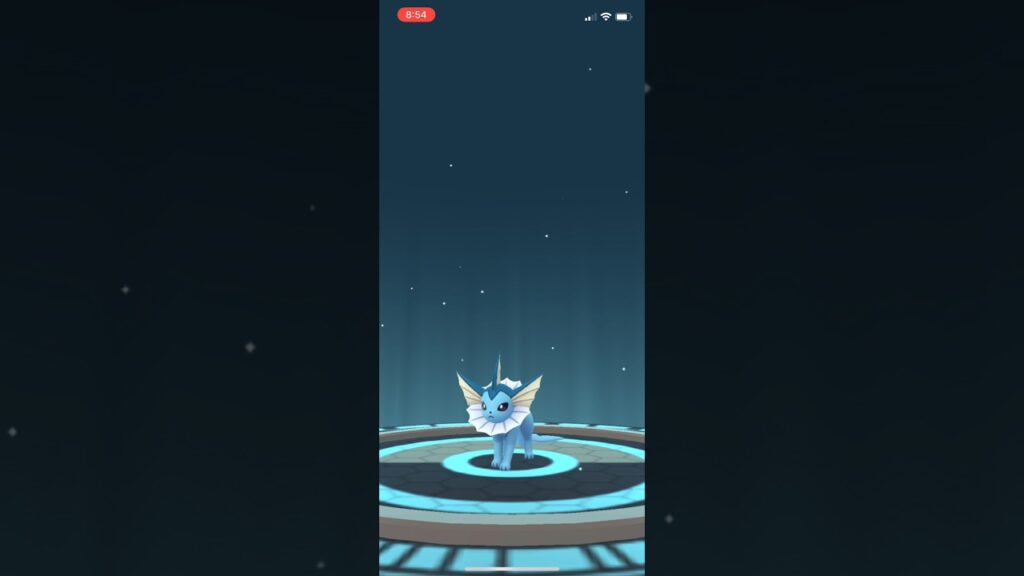 EVOLVING EEVEE INTO VAPOREON IN POKEMON GO!!! #pokemongo #dynamax #eevee #vaporeon