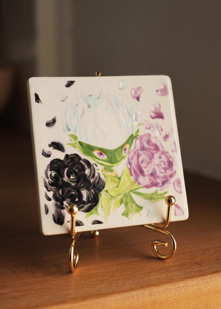 [OC] I painted my Roserade on a ceramic tile !