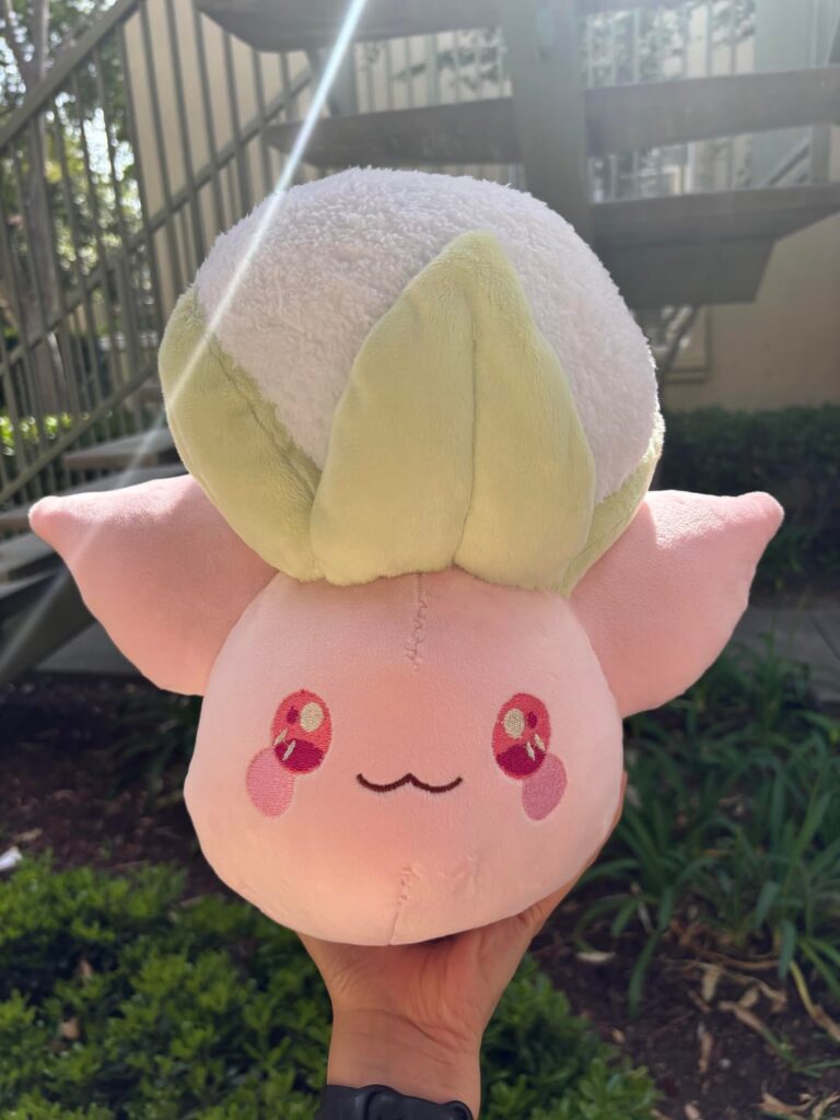 I made a beta Jumpluff (Wataneko) plush!
