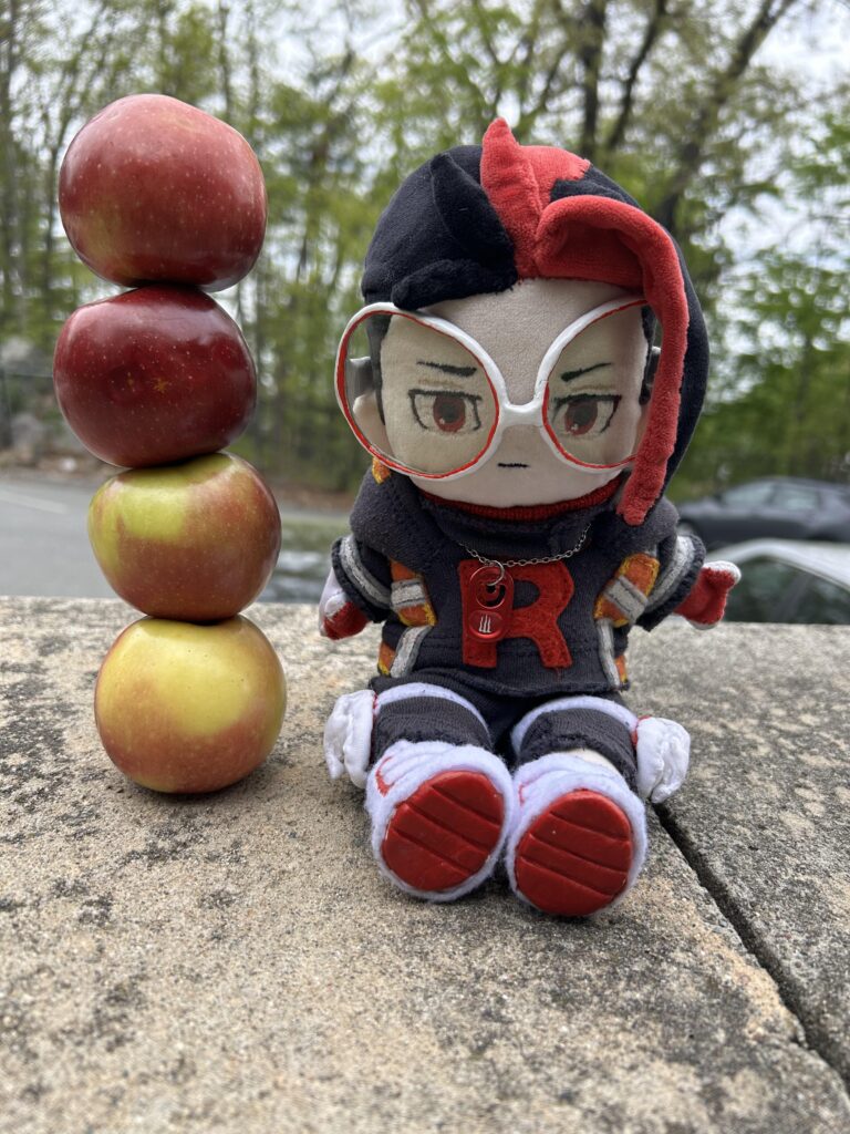 Fun pokemon go fact: Arlo is literally 4 apples tall