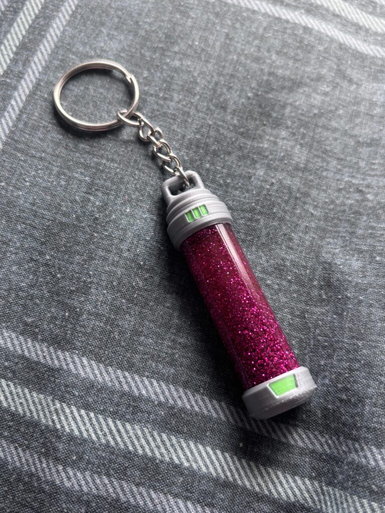 I made a little Max particles Keyring