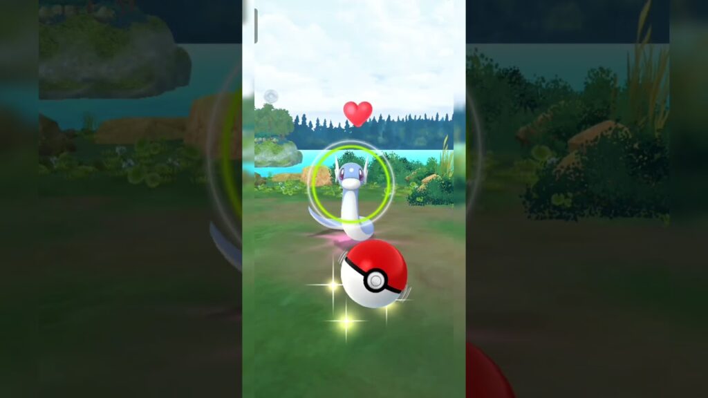 Catching shundo Dratini in Pokemon go wild#pokemon#pokemongo